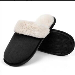 Slippers Size 5-6